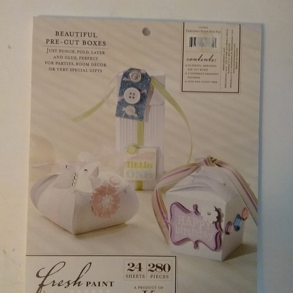 Gift Box Kit 24 Sheets of Pre-cut Gift Boxes - Hand make your own - New